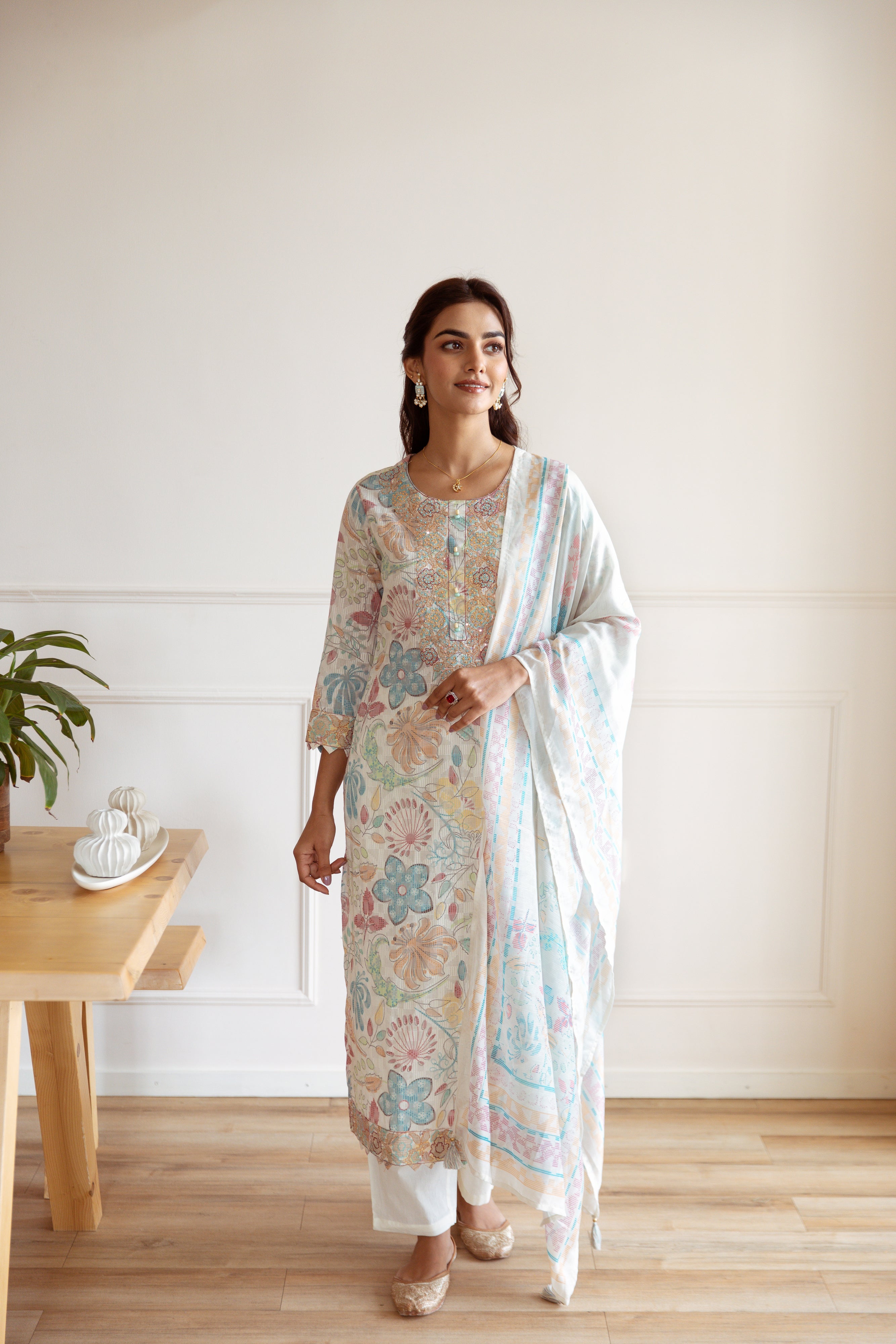 Cilory.com - New Styles that combine grace and simplicity! 💙💕  #BlueGownStyle# long Kurti#Ethnic wear#cilory Shop now@  https://www.cilory.com/486-party-wear?DPAIDS=106003 | Facebook